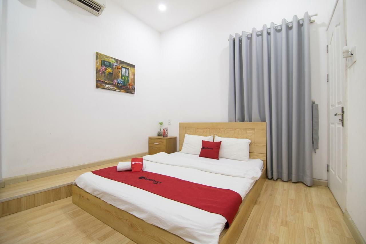 Reddoorz Near Nguyen Hue Walking Street 2 - Dorms Available Ciudad Ho Chi Minh (Saigón) Exterior foto